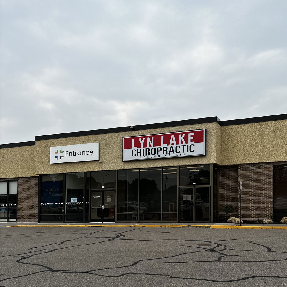 Lyn Lake Chiropractic Golden Valley clinic interior
